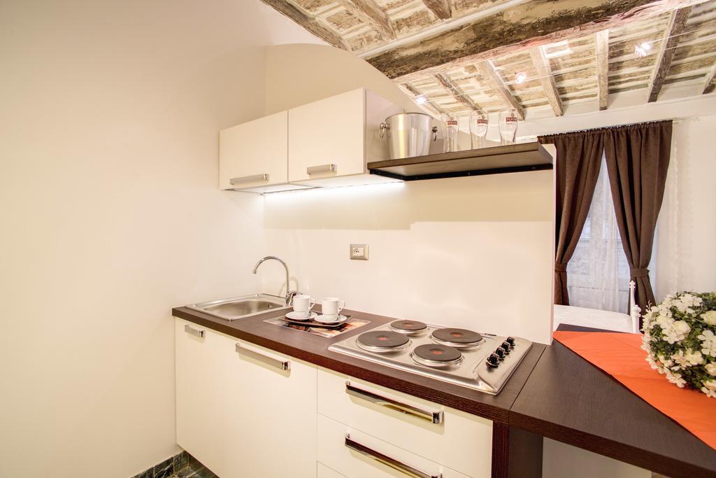 Orso Luxury Apartment Róma Szoba fotó